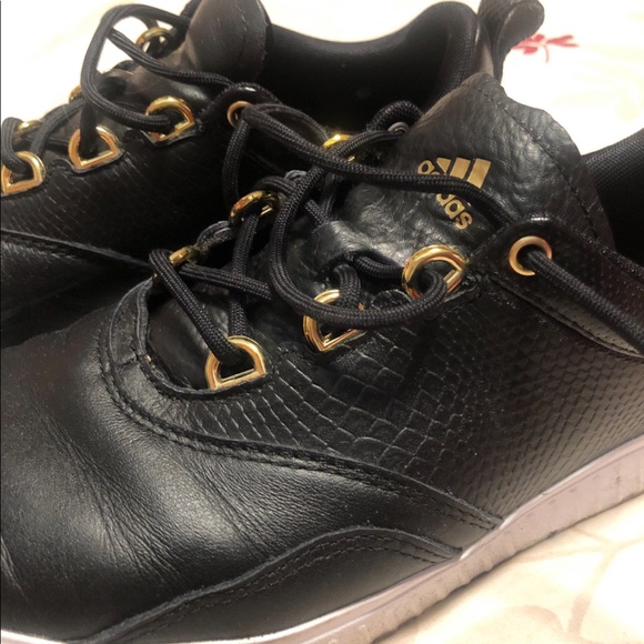 Adidas Shoes - Picture 4 of 4